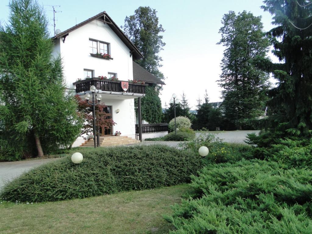 Villa Zerotin Penzion Bed & Breakfast Velké Losiny 外观 照片