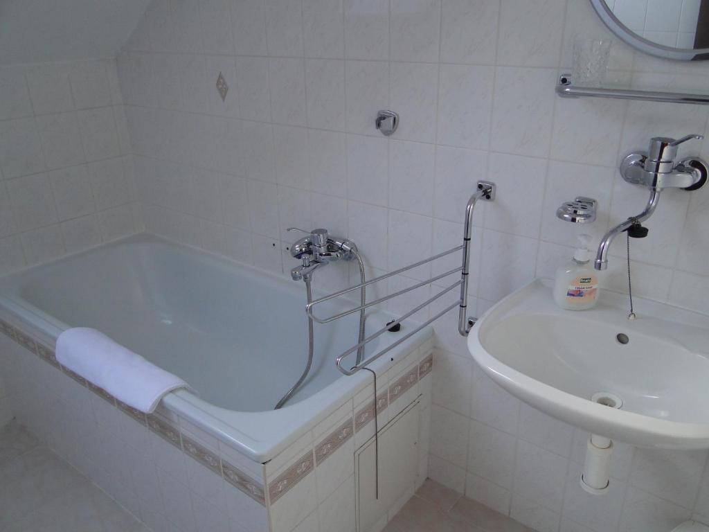 Villa Zerotin Penzion Bed & Breakfast Velké Losiny 客房 照片