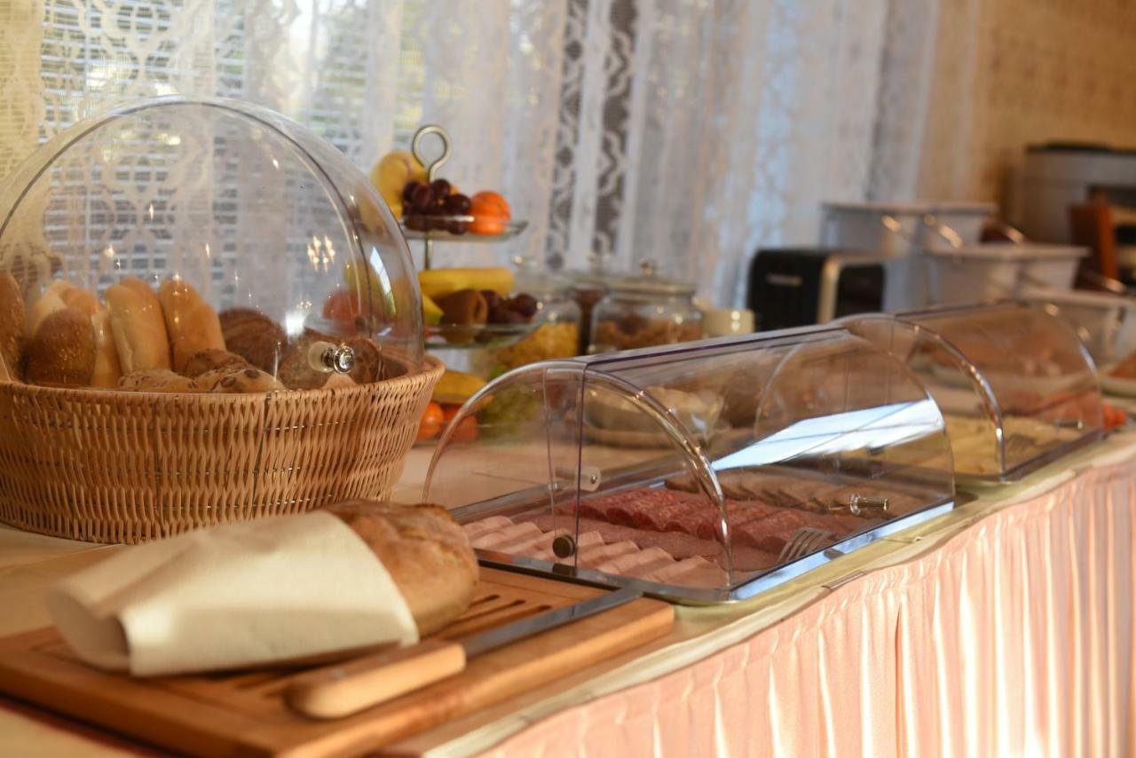 Villa Zerotin Penzion Bed & Breakfast Velké Losiny 外观 照片